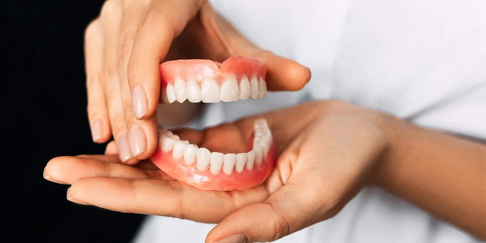 保険診療(保険適用内)の入れ歯